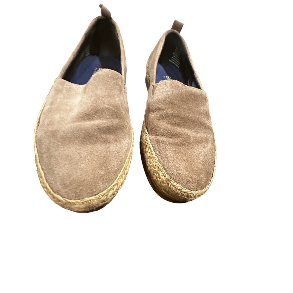 BLONDO WATERPROOF NEUTRAL SUEDE SLIPON CREAM TAN RUBBER SOLE SHOES 7